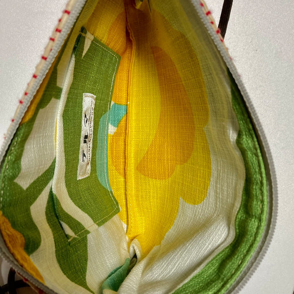 ウバ・サガラー ポシェットB